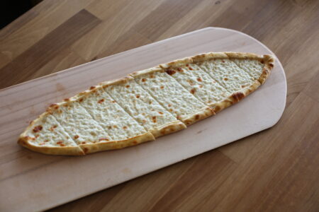 Cheese Pide